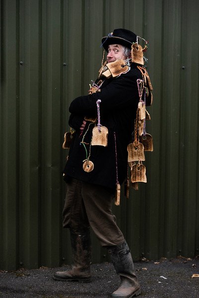 Wassail for the FLOW project flood prevention. Orchard planting along the river Exe, Exeter 2022